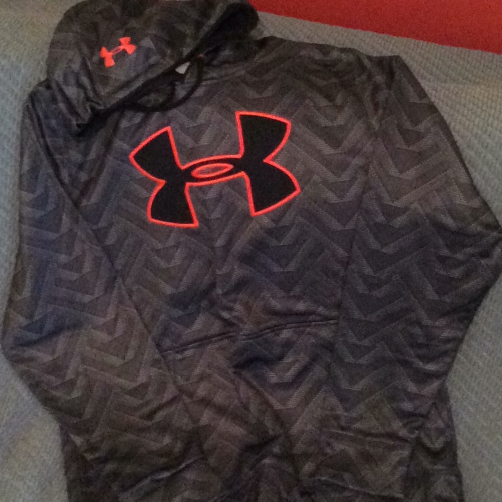 Under Armour Hoodie